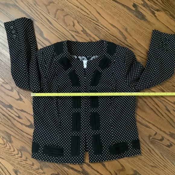 CAbi Jacket Black & White Polka Dot w/ Ribbon Size 4 - Picture 4 of 8